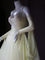 サロン　ST-32　クリーム　USサイズ4