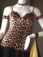 サロン　ST-25　アニマル　USサイズ6